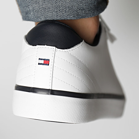 Tommy Hilfiger - Sneakers Hi Vulcan Core Low Leather 4731 Bianco