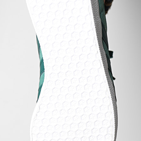 Adidas Originals - Baskets Gazelle IG4986 Tech Forest Collegiate Green Footwear White