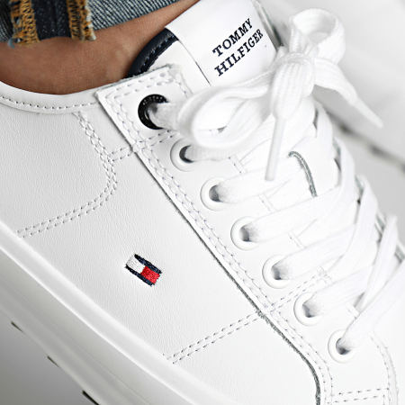 Tommy Hilfiger - Baskets Core Vulcan Cleated Leather 4821 White