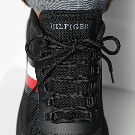 Tommy Hilfiger - Modern Runner Stripes Knit 4835 Zapatillas Triple Negro