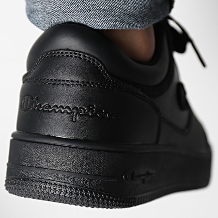 Champion - Sneakers Rebound Low S21905 Triple Black
