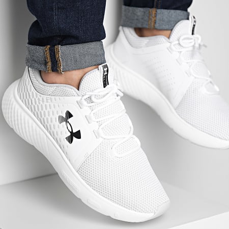 Under Armour - Sneakers UA Charged Decoy 3026681 Bianco