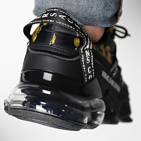 Versace Jeans Couture - Fondo Nomo Zapatillas 75YA3SU2 Negro Renacimiento