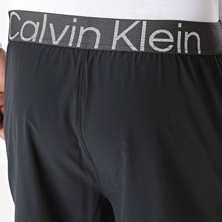 Calvin Klein - GMF3S820 Pantaloncini da jogging nero