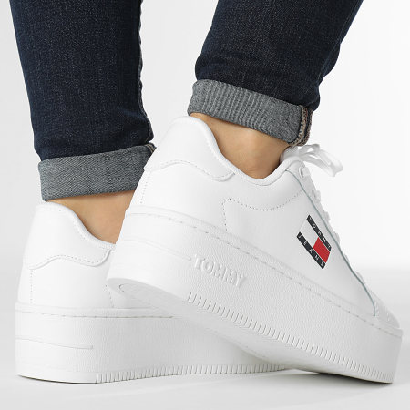 Tommy Jeans - Sneakers da donna Flatform Essential 2426 Bianco