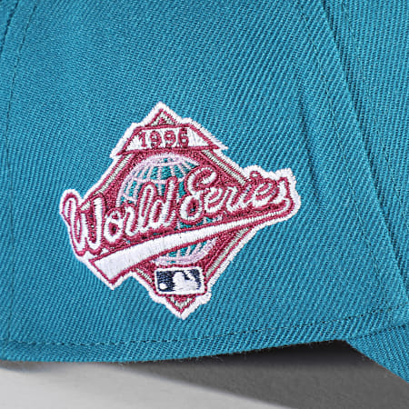 Baseball : Starr Insurance, premier sponsor maillot de New York Yankees