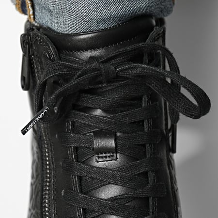 Calvin Klein - Sneakers High Top Lace Up 1180 Triple Black Mono