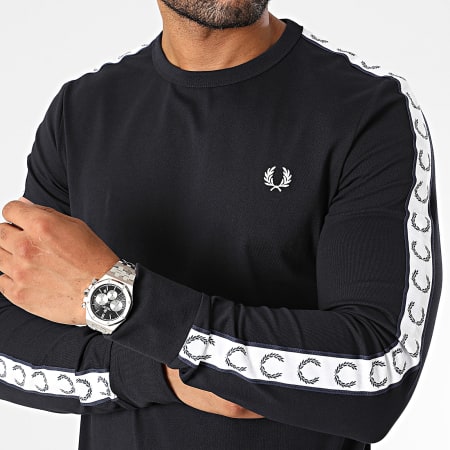 Fred Perry - Tee Shirt Manches Longues A Bandes Taped M4621 Bleu Marine