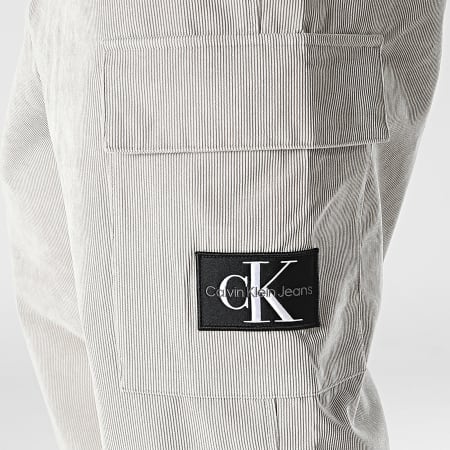 Calvin Klein - Pantalon Cargo 4035 Taupe