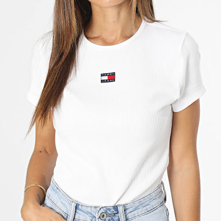 Tommy Jeans - Tee Shirt Femme Bby XS Badge 6259 Blanc