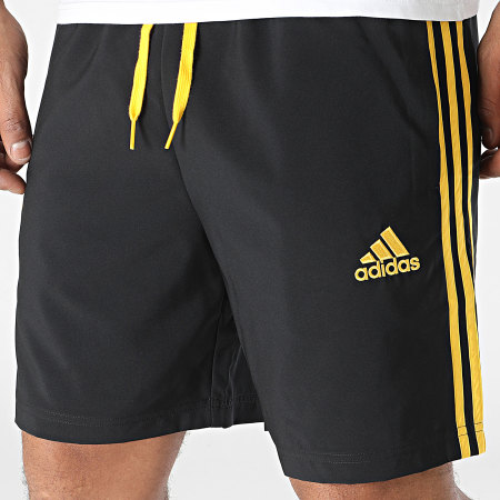 Adidas Sportswear - Short Jogging A Bandes Juventus HZ4962 Noir Jaune