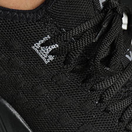 Classic Series - Baskets Noir - LaBoutiqueOfficielle.com