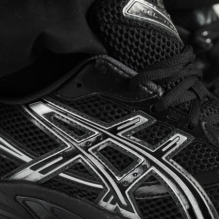 Asics - Baskets Gel 1130 1201A906 Negro Plata Pura