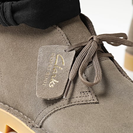 Clarks - Chaussures Desert Boots Evo Stone Suede