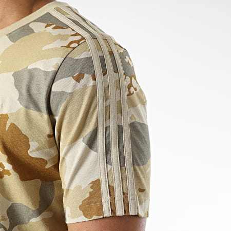 Adidas Originals - Tee Shirt A Bandes Camo AOP IP0285 Beige Doré Camouflage