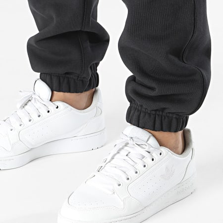 Adidas Originals - Pantaloni da jogging Essential HB7501 Nero