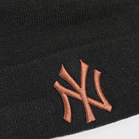 New Era - League Essential Beanie New York Yankees Negro