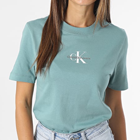 Calvin Klein - Tee Shirt Femme 1426 Bleu Clair