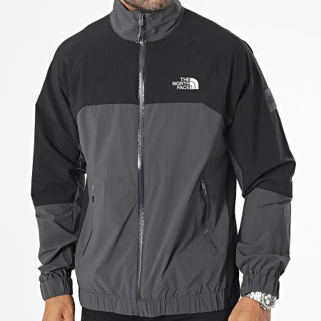 The North Face - Coupe-Vent NSE Gris Anthracite