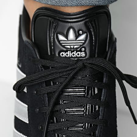 Adidas Originals - Baskets Gazelle ID7007 Core Black Silver Metallic Footwear White