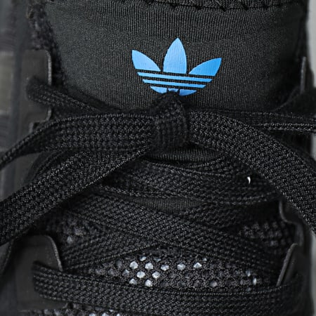 Adidas Originals - Baskets NMD R1 IG5535 Core Black Carbon Grey Five