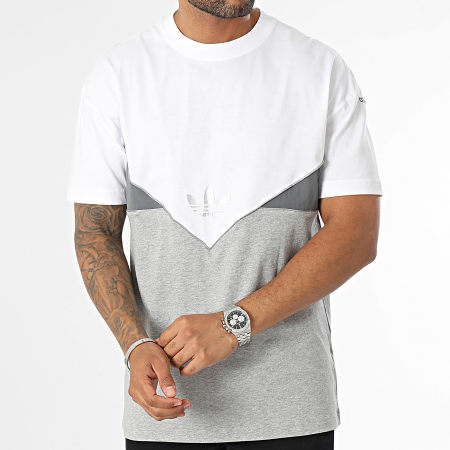 Adidas Originals - Camiseta Reflectante IU4246 Blanca