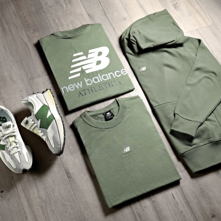 New Balance - Tee Shirt MT31504 Vert Kaki