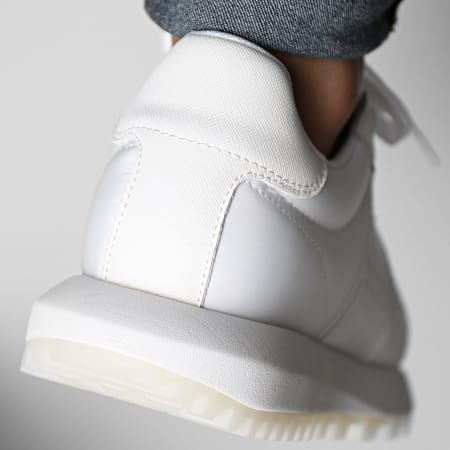 Emporio Armani - X4X650 XN949 Sneakers bianco ottico