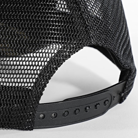 Casquettes De Camionneur Banque d'images et photos libres de droit - iStock