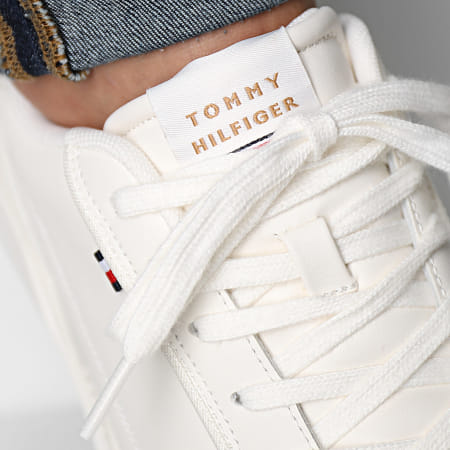 Tommy Hilfiger - Sneakers basse in pelle 4827 Ancient White