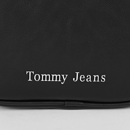 Tommy Jeans - Borsa da donna Must Camera Bag 5420 Nero