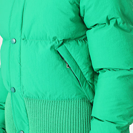 Ikao - Chaqueta verde con capucha