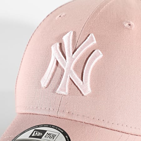 New Era - Gorra League Essential New York Yankees Rosa