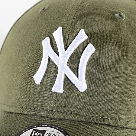 New Era - Casquette 9Forty Jersey Essential New York Yankees Vert Kaki