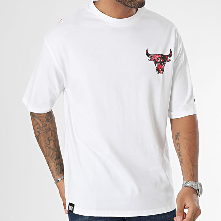 Camiseta NBA Metal Team Chicago Bulls Off White - Urbane