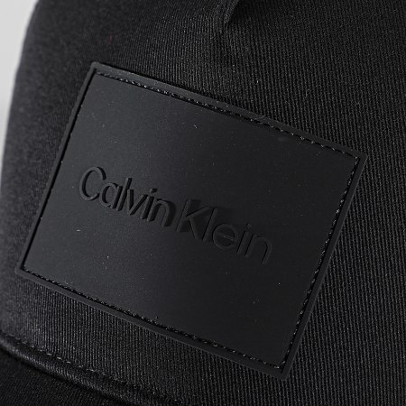 Calvin Klein - Gorra Trucker Tonal Rubber Patch 1287 Negra - Ryses