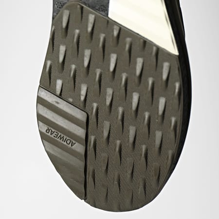 Adidas Sportswear - Baskets Avryn IG2374 Olive Strata Core Black Silver Pebble