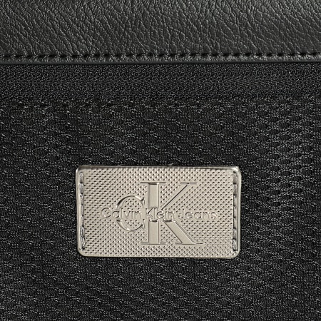 Calvin Klein - Tagged Flap Camera Borsa da donna 1386 Nero