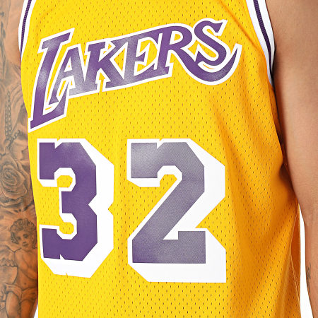 Mitchell and Ness - Maglia Swingman Magic Johnson Home Los Angeles Lakers Basket Giallo