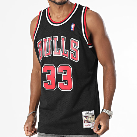 Camiseta pippen 2025 negra