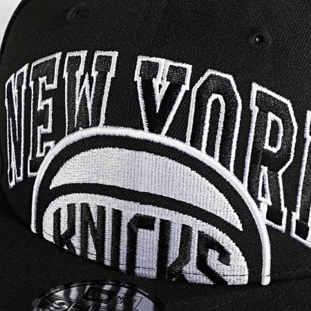 New Era - Casquette Snapback 9Fifty Sunken New York Knicks Noir