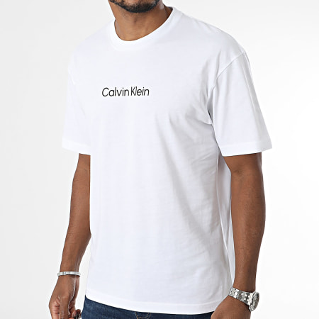 Calvin Klein - Tee Shirt Hero Logo Comfort 1346 Blanc
