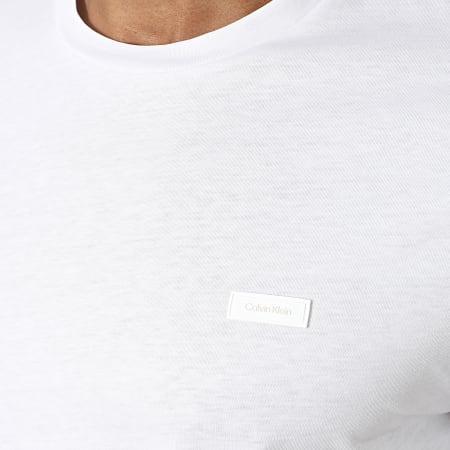 Calvin Klein - Maglietta in cotone liscio 2229 bianco