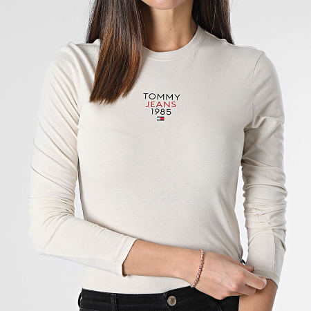 Tommy Jeans - Camiseta de manga larga para mujer Slim Essential Logo 7358 Beige