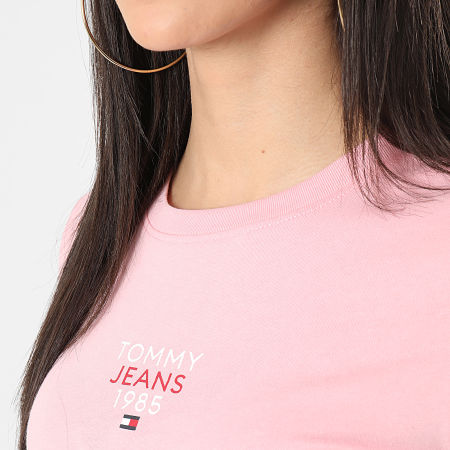 Tommy Jeans - Tee Shirt Col Rond Femme Essential Logo 7357 Rose