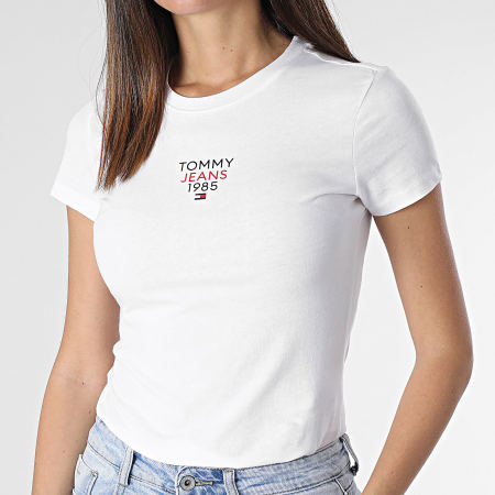 Tommy Jeans - Camiseta de mujer Essential Logo Cuello Redondo 7357 Blanco