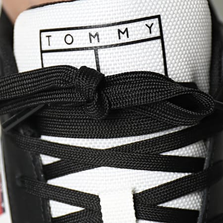 Tommy Jeans - Baskets Retro Basket Essential 1395 Black Ecru
