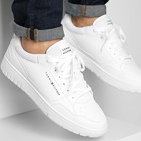 Tommy Hilfiger - Sneakers Core Leather Essential 5040 Bianco