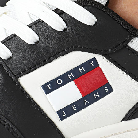 Tommy Jeans - Baskets Femme Retro Basket Essential 2505 Black Ecru