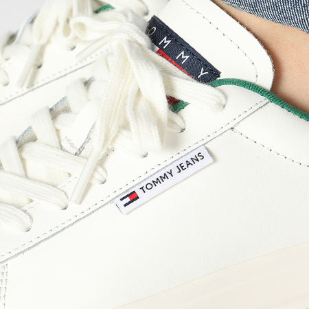 Tommy Jeans - Cuspole Sneaker Essential 2508 Avorio Cape Green Sneakers da donna